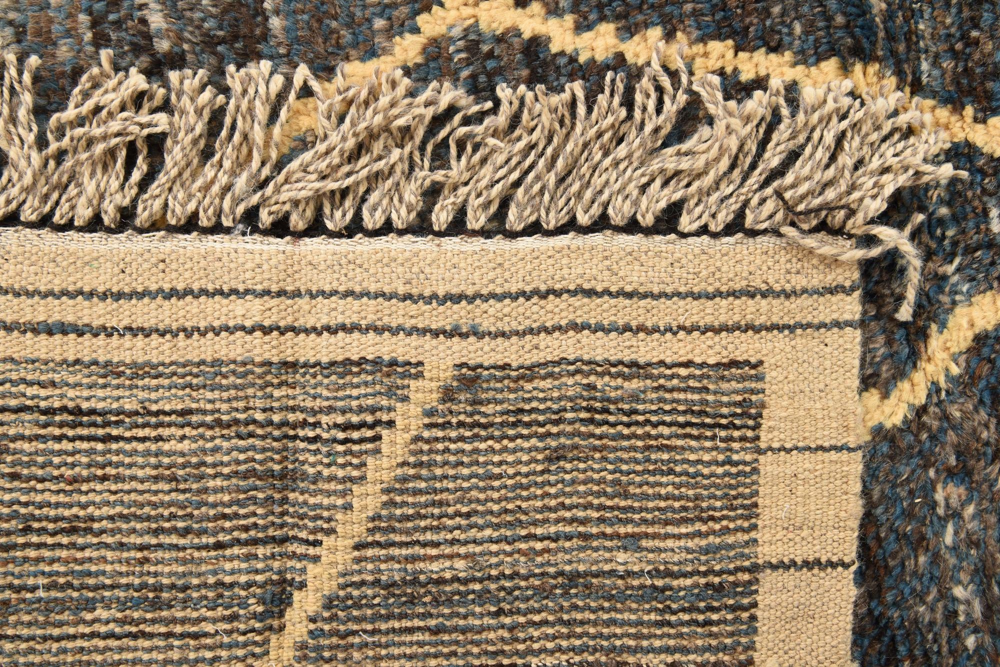 6' x 9' 9 Hand Knotted Moroccan Wool Rug