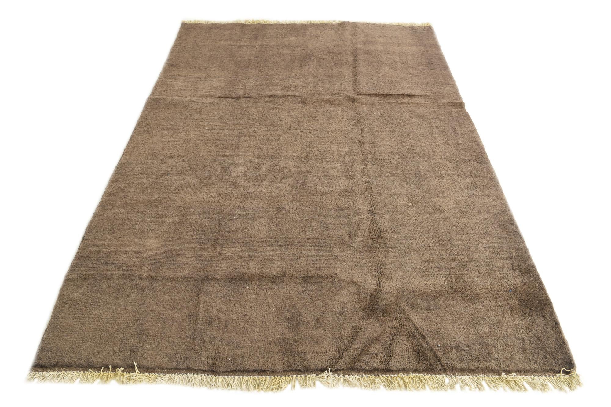 5' 9 x 7' 10 Hand Knotted Moroccan Wool Rug