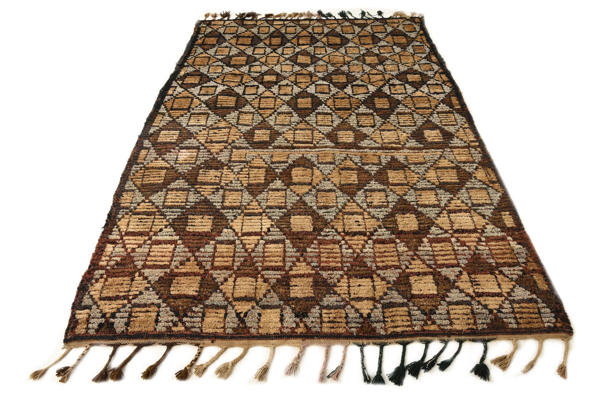 5' 6 x 7' 10 Hand Knotted Moroccan Wool Rug