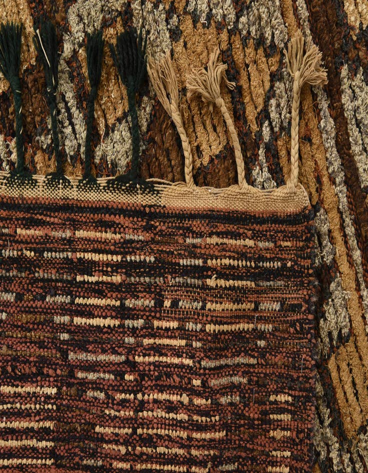 Detail image of 5' 6 x 7' 10  Hand Knotted Moroccan Wool Rug