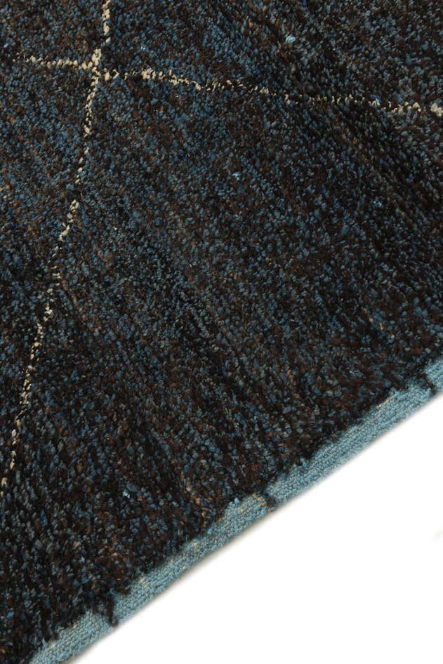 Detail image of 5' 10 x 8' 6 Hand Knotted Moroccan Wool Rug
