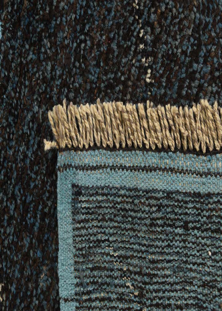 5' 10 x 8' 6 Hand Knotted Moroccan Wool Rug