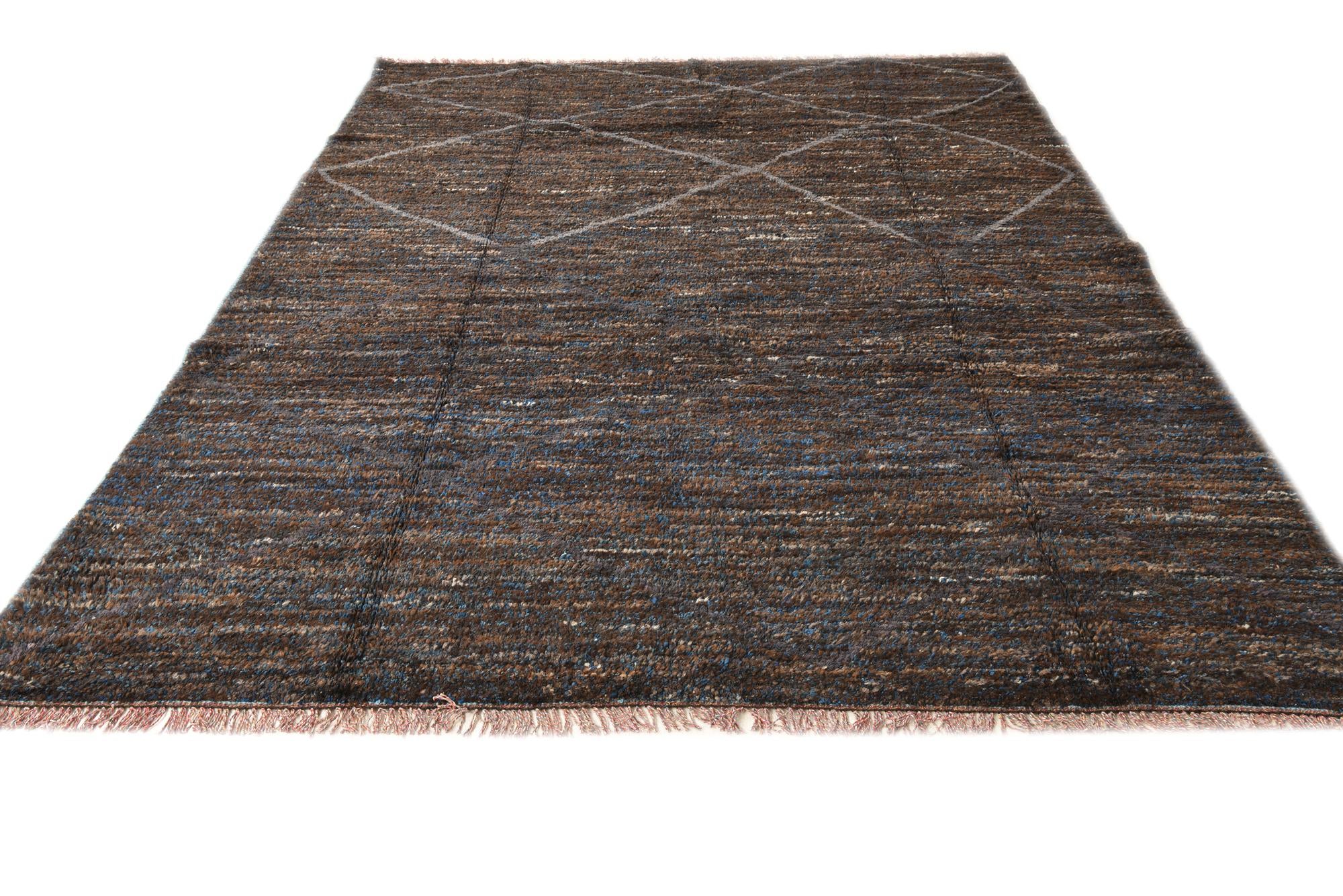 7' 9 x 9' 10 Hand Knotted Moroccan Wool Rug