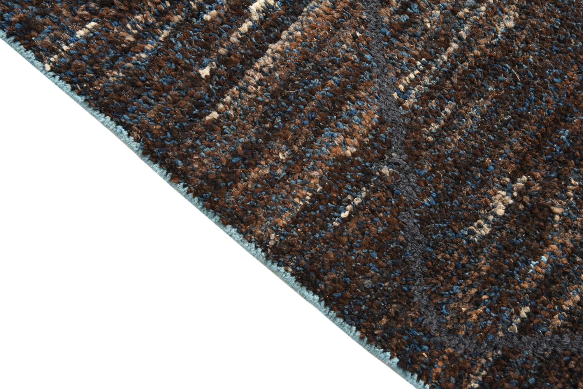 7' 9 x 10' 3 Hand Knotted Moroccan Wool Rug