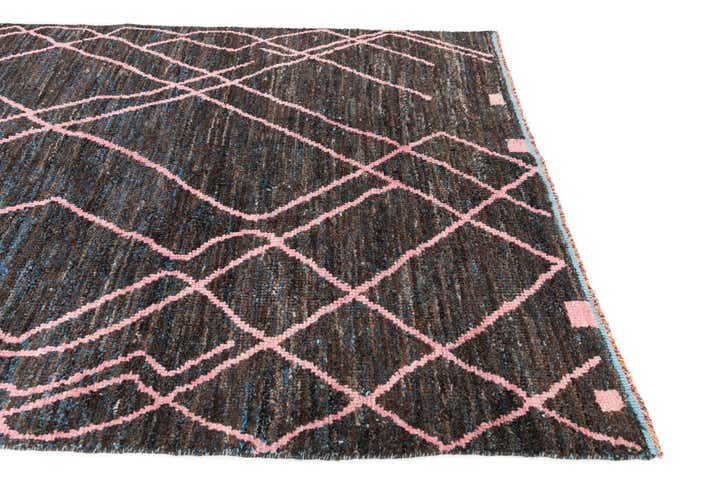 5' 8 x 9' Hand Knotted Moroccan Wool Rug