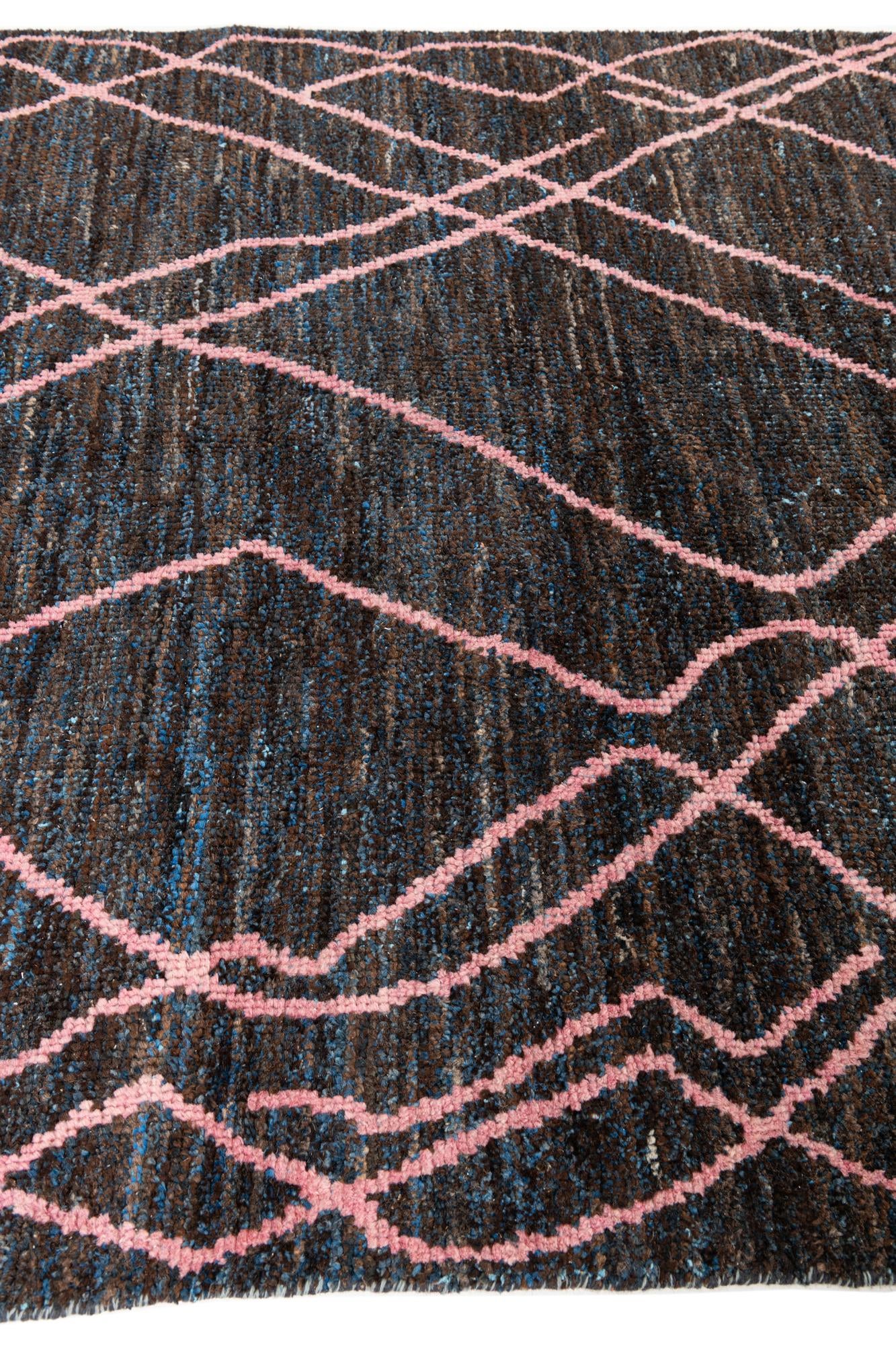 5' 8 x 9' Hand Knotted Moroccan Wool Rug