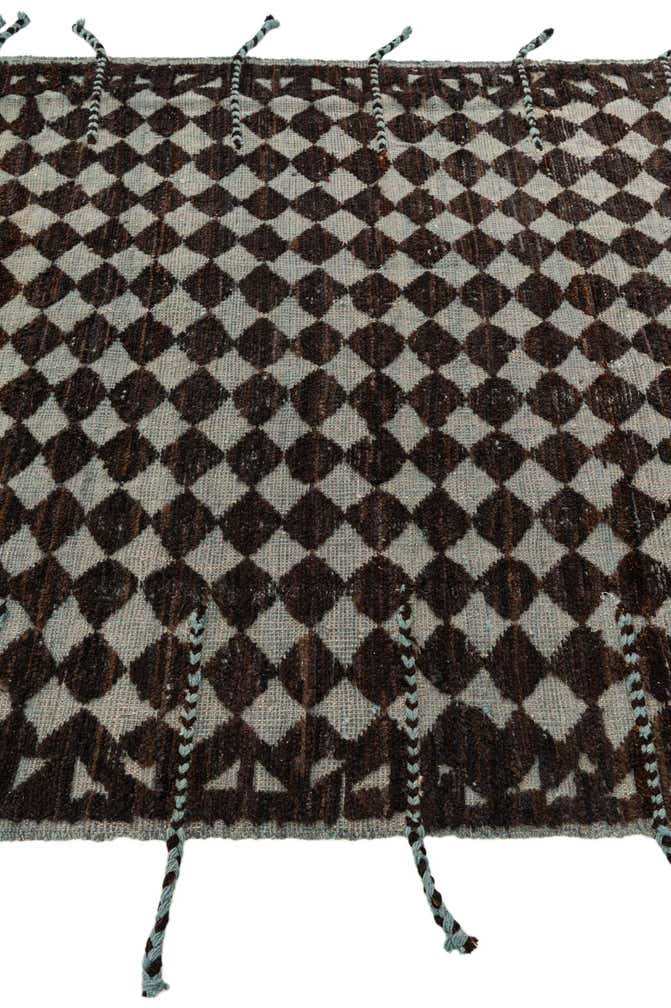 5' 5 x 7' 10 Hand Knotted Moroccan Wool Rug