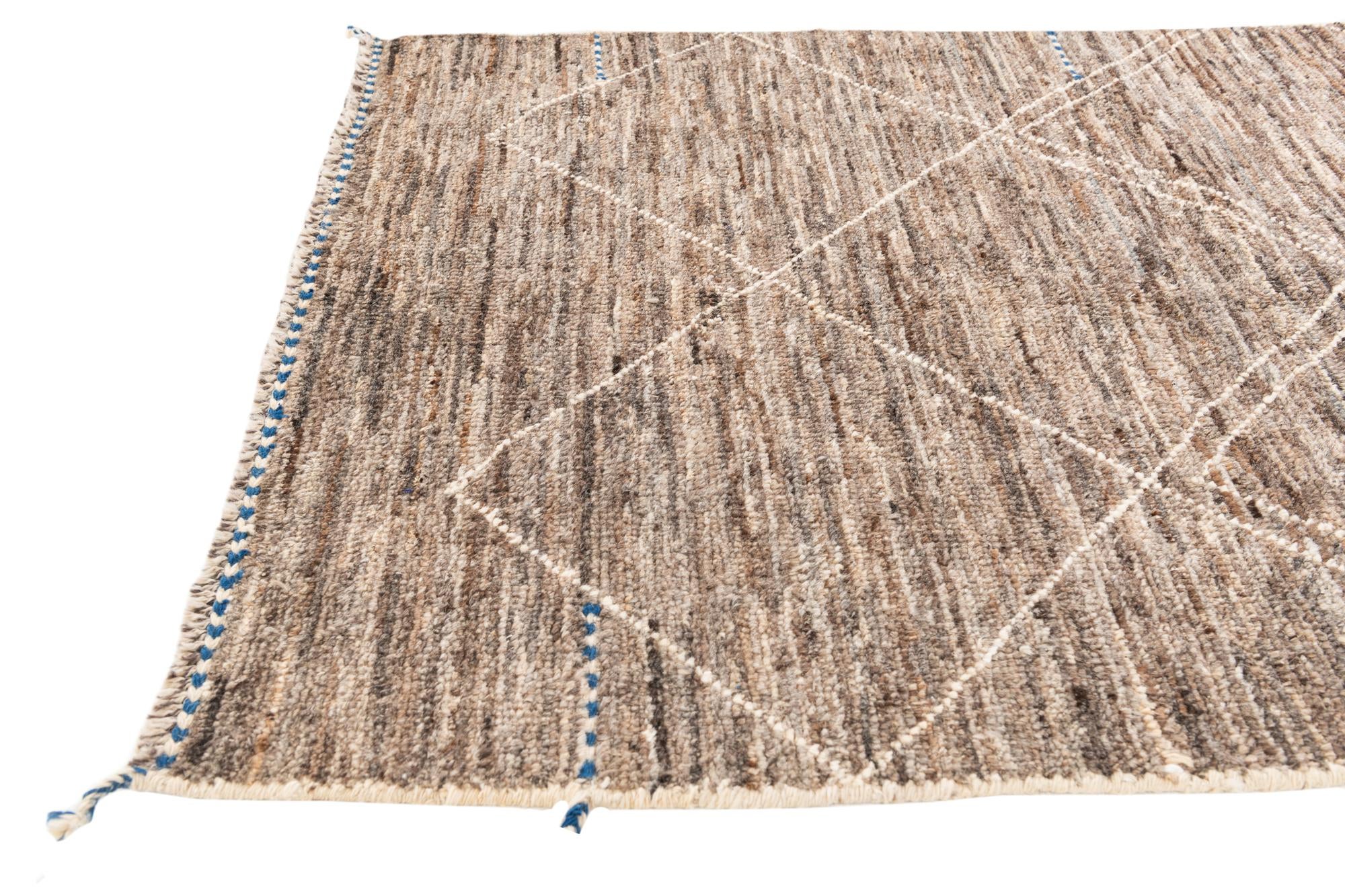 4' 1 x 6' 1 Hand Knotted Moroccan Wool Rug