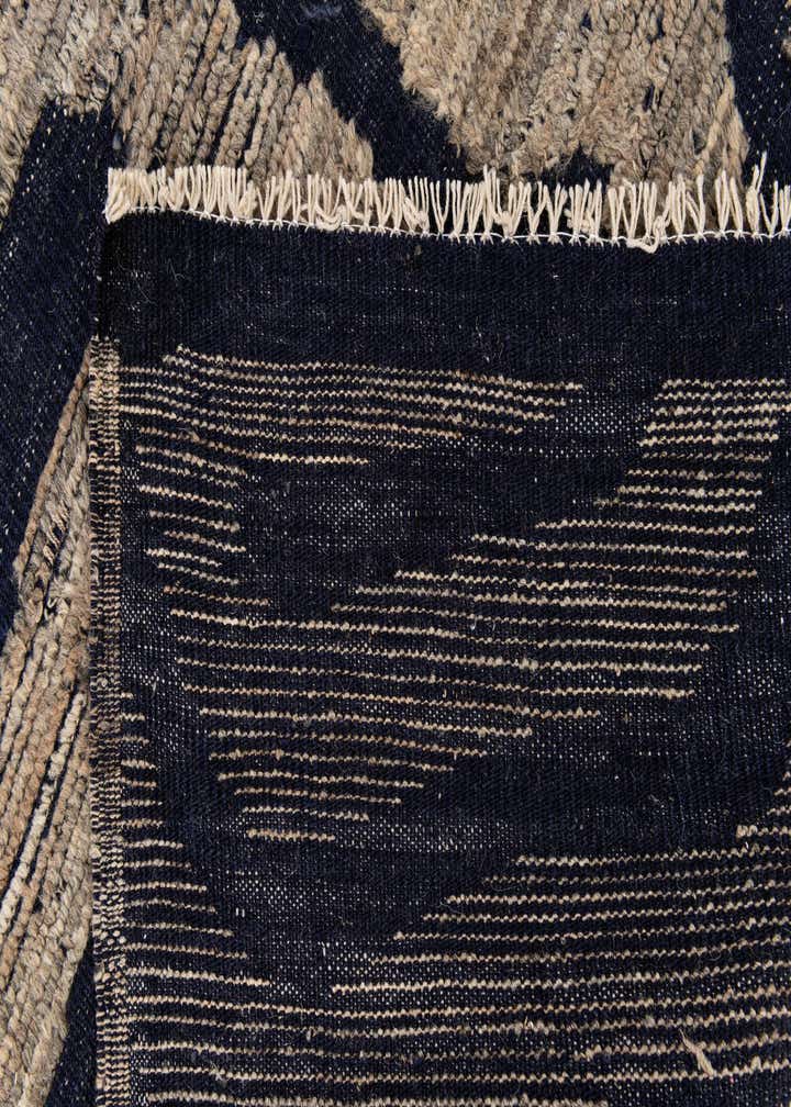 5' 7 x 8' 9 Hand Knotted Moroccan Wool Rug