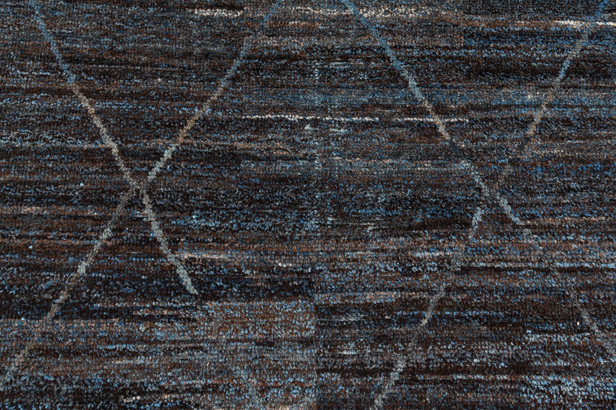 5' 10 x 9' 3 Hand Knotted Moroccan Wool Rug
