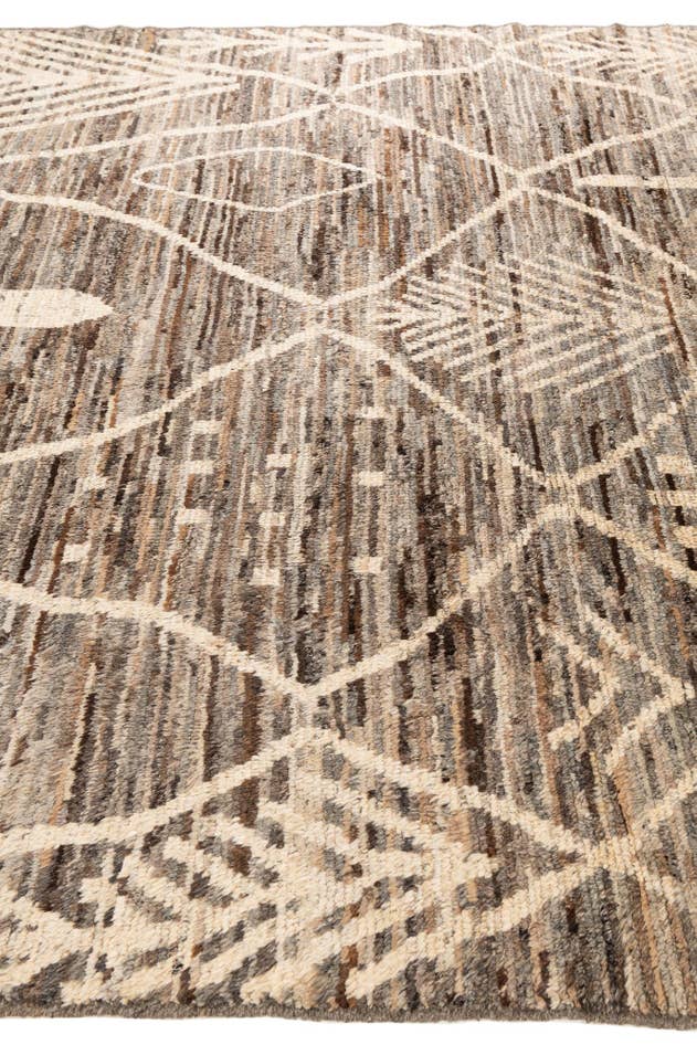 Detail image of 8' 6 x 9' 8 Hand Knotted Moroccan Wool Rug