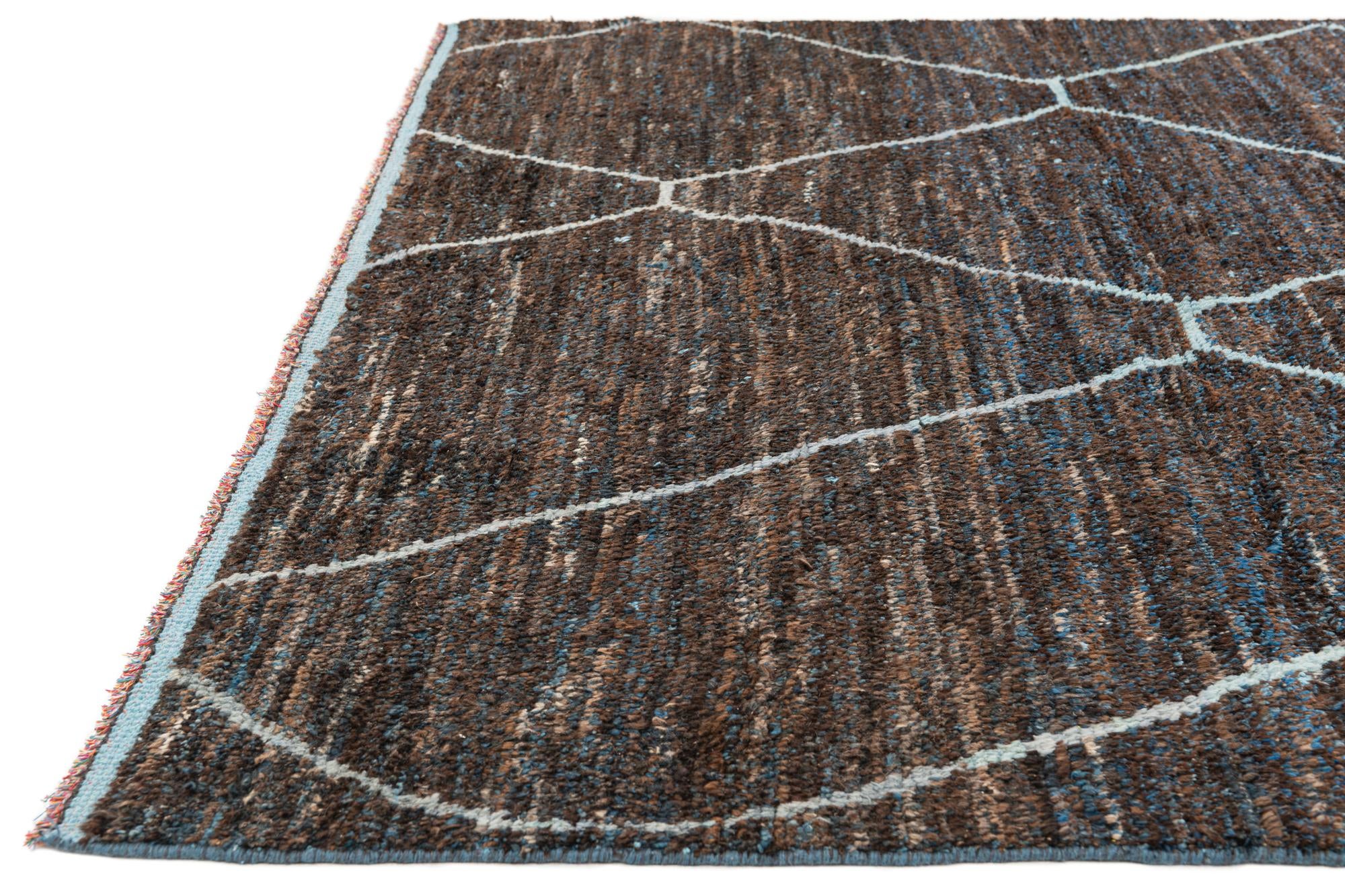 7' 9 x 10' 10 Hand Knotted Moroccan Wool Rug