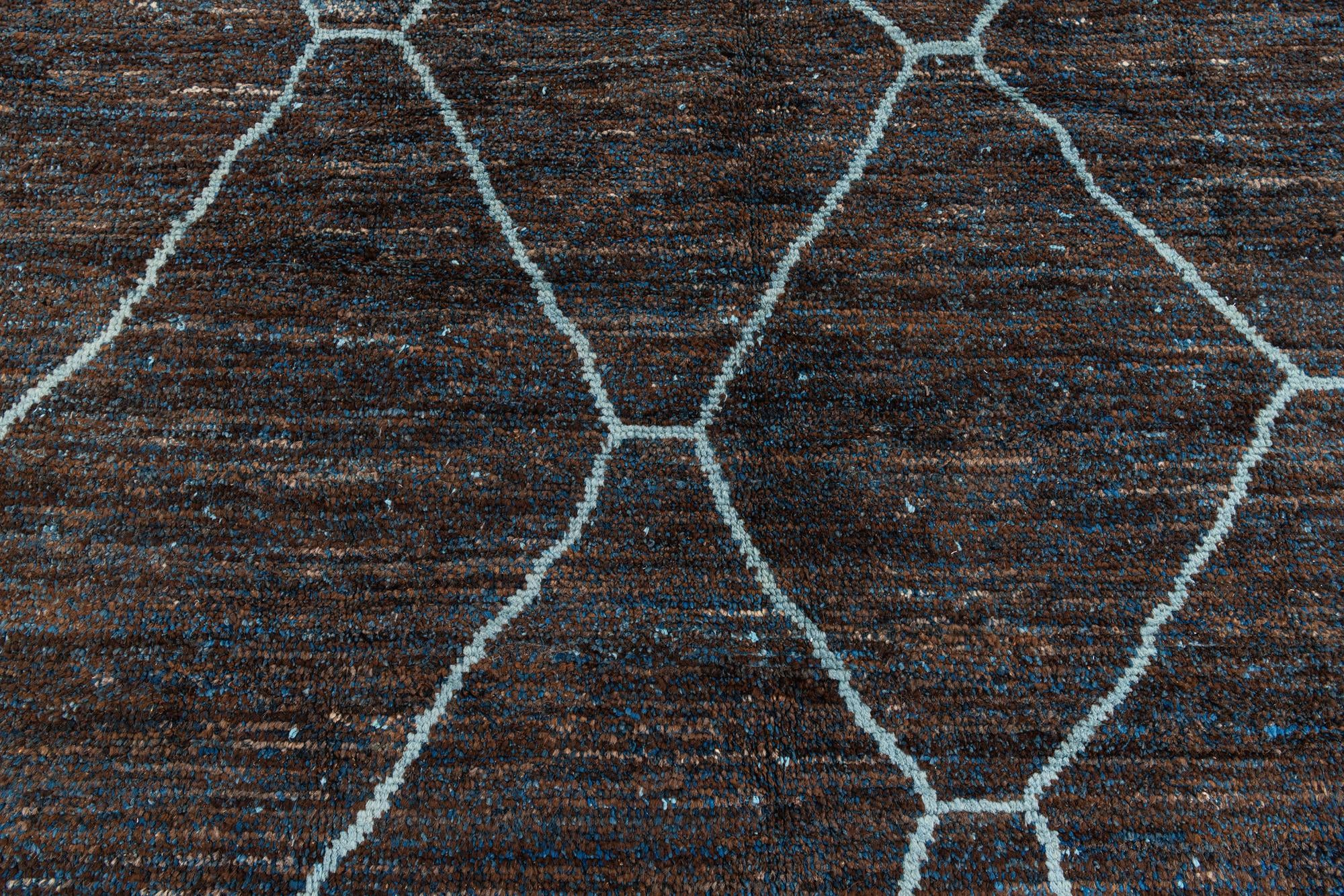7' 9 x 10' 10 Hand Knotted Moroccan Wool Rug