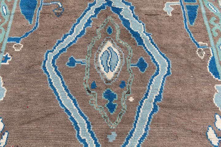 7' 10 x 10' 3 Hand Knotted Moroccan Wool Rug