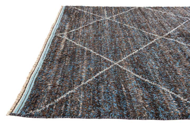 5' 10 x 9' 4 Hand Knotted Moroccan Wool Rug
