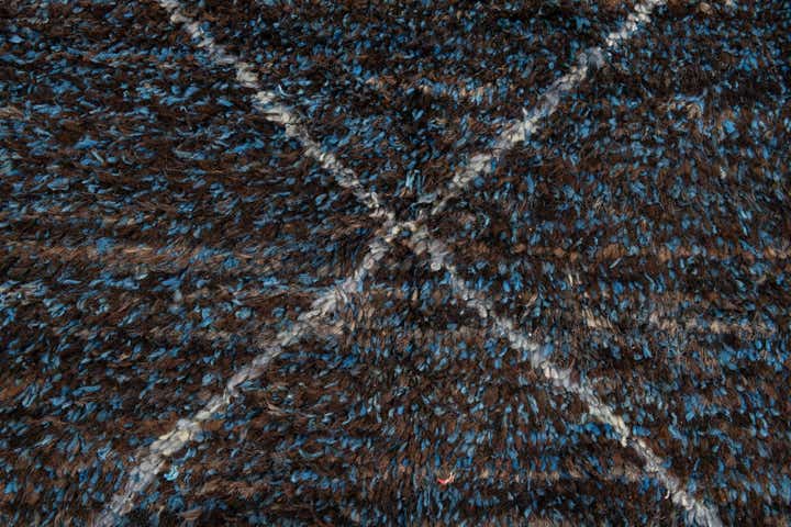 5' 10 x 9' 4 Hand Knotted Moroccan Wool Rug