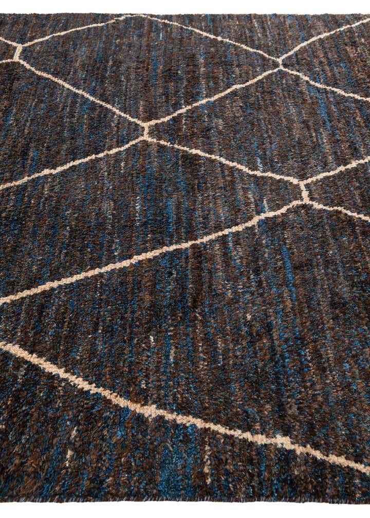 7' 7 x 10' 5 Hand Knotted Moroccan Wool Rug