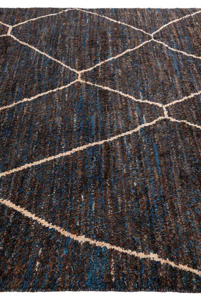 7' 7 x 10' 5 Hand Knotted Moroccan Wool Rug