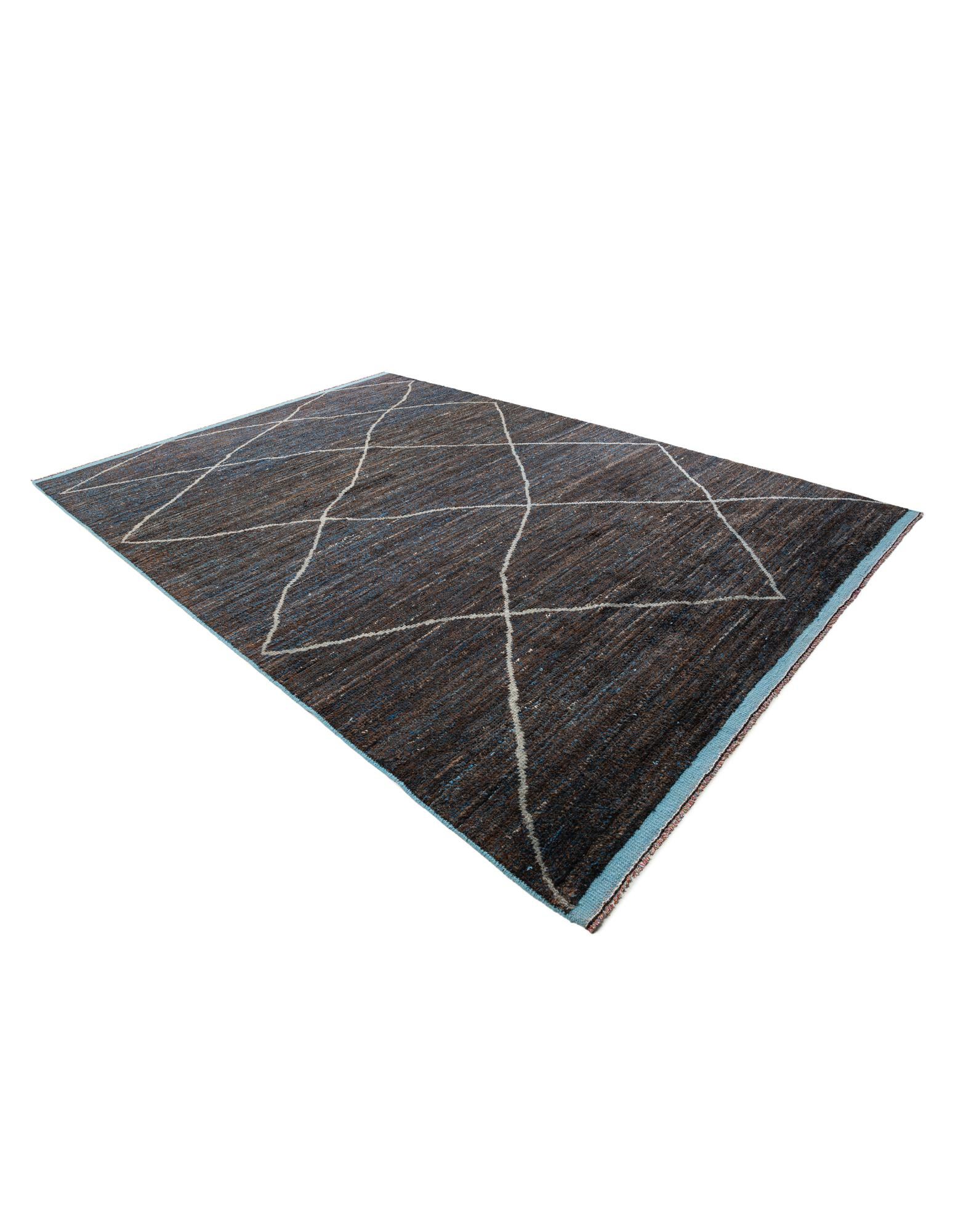 8' 8 x 12' 4 Hand Knotted Moroccan Wool Rug