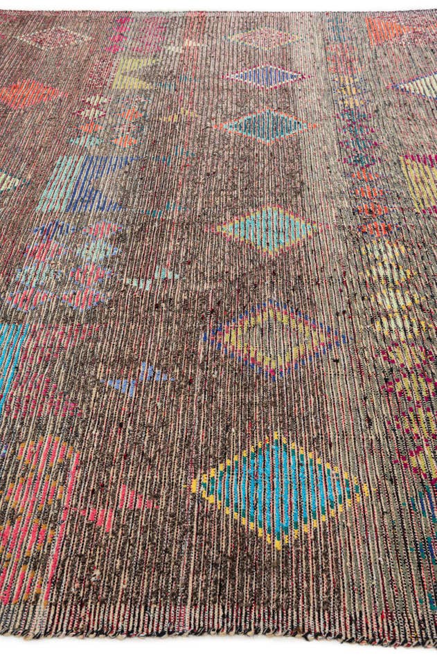 Detail image of 9' 6 x 12' 7 Hand Knotted Moroccan Wool Rug