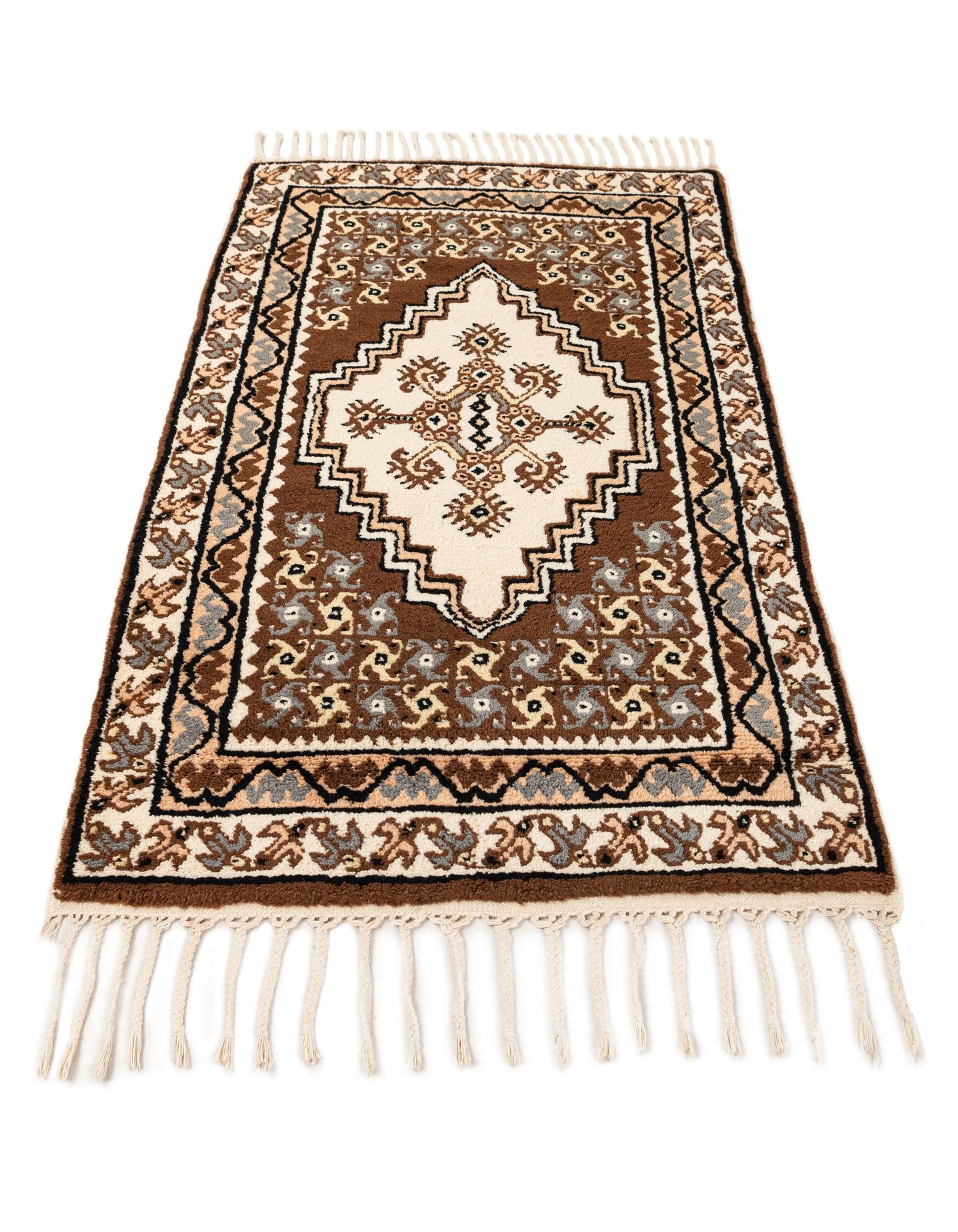 2' 9 x 4' 10 Hand Knotted Moroccan Wool Rug