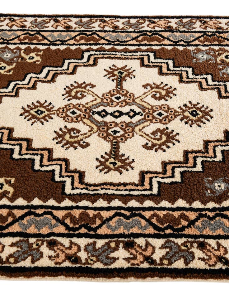 Detail image of 2' 9 x 4' 10 Hand Knotted Moroccan Wool Rug