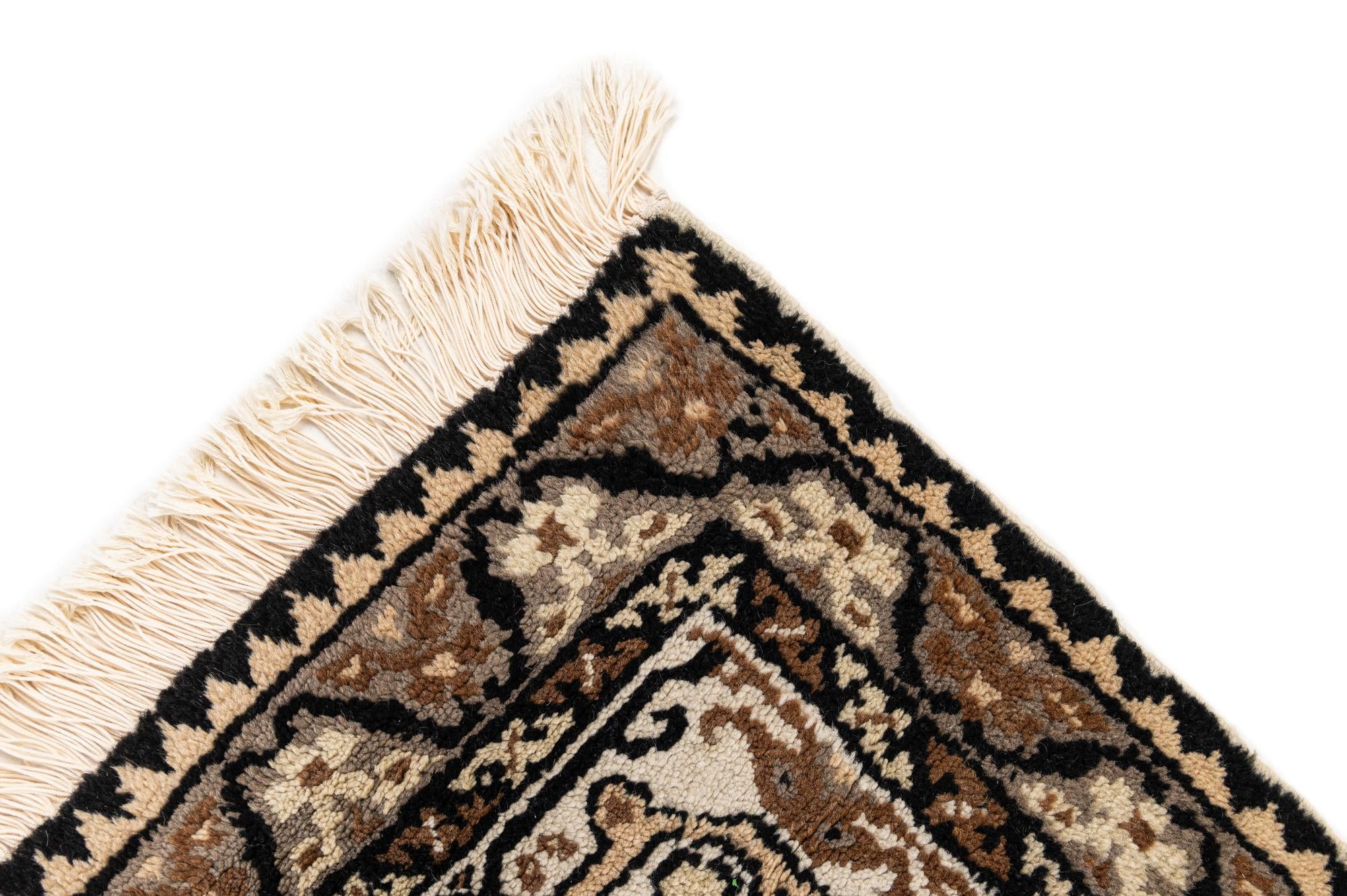 6' 7 x 9' 3 Hand Knotted Moroccan Wool Rug