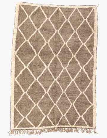 5' 9 x 8' 3 Hand Knotted Moroccan Wool Rug