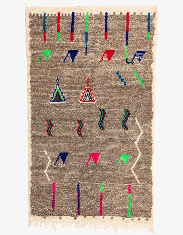 4' 7 x 7' 10 Hand Knotted Moroccan Wool Rug