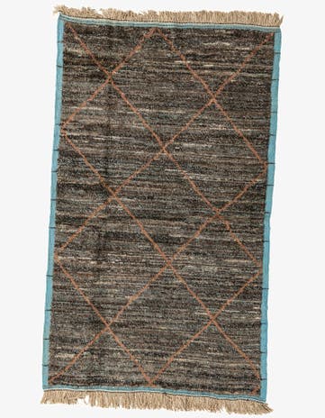 4' 10 x 8' 2 Hand Knotted Moroccan Wool Rug