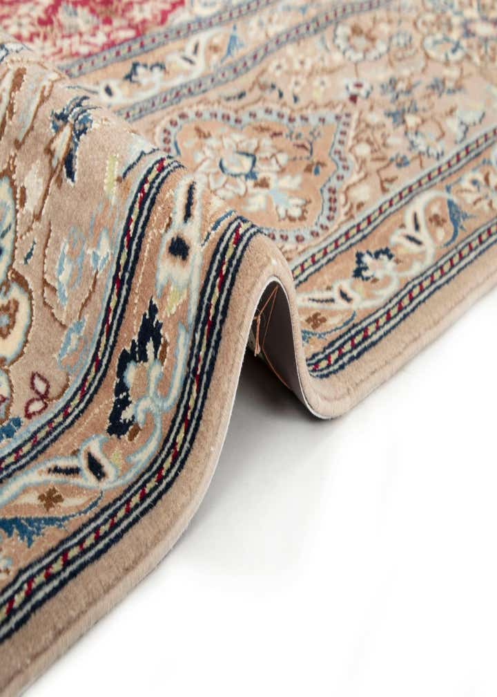 5' 3 x 8' 1 Hand Knotted Nain Persian Rug