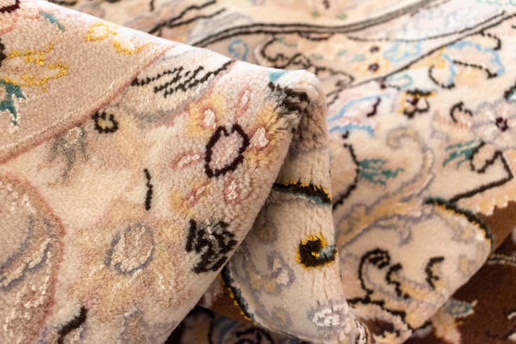 Detail image of 8' 4 x 11' 7 Nain Rug