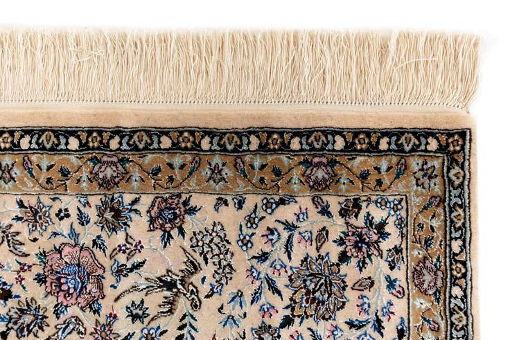 Detail image of 6' 2 x 7' 10 Nain Rug