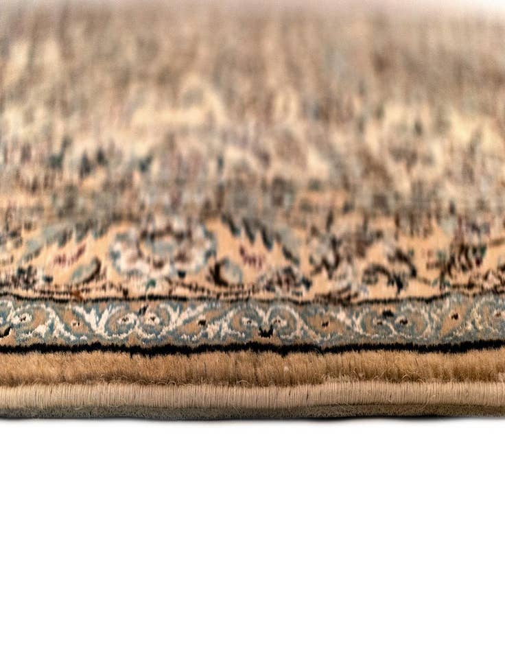 Detail image of 3' 5 x 5' 3 Nain Rug