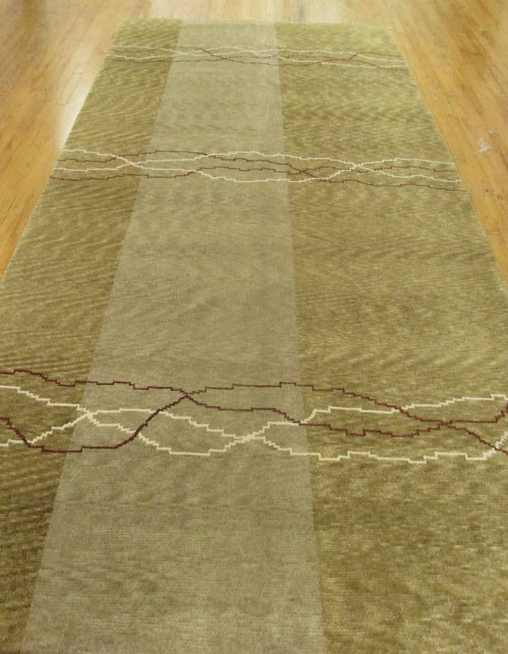 Detail image of 9' 1 x 12' 2 Hand Knotted Nepal Oriental Rug