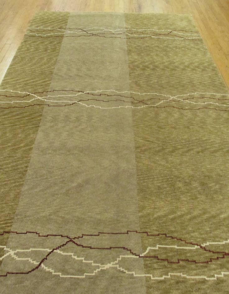 Detail image of 9' 1 x 12' 2 Hand Knotted Nepal Oriental Rug