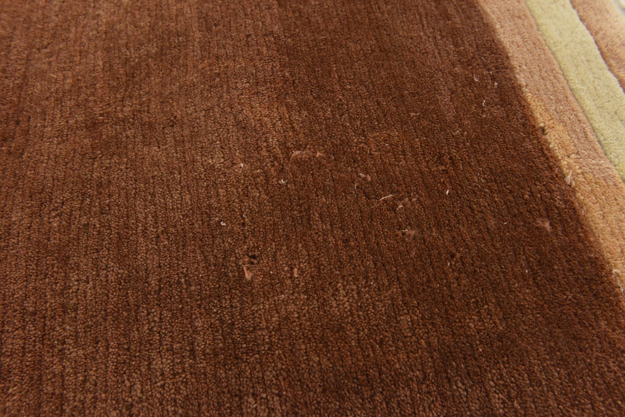 4' 9 x 6' 6 Hand Knotted Nepal Wool Rug