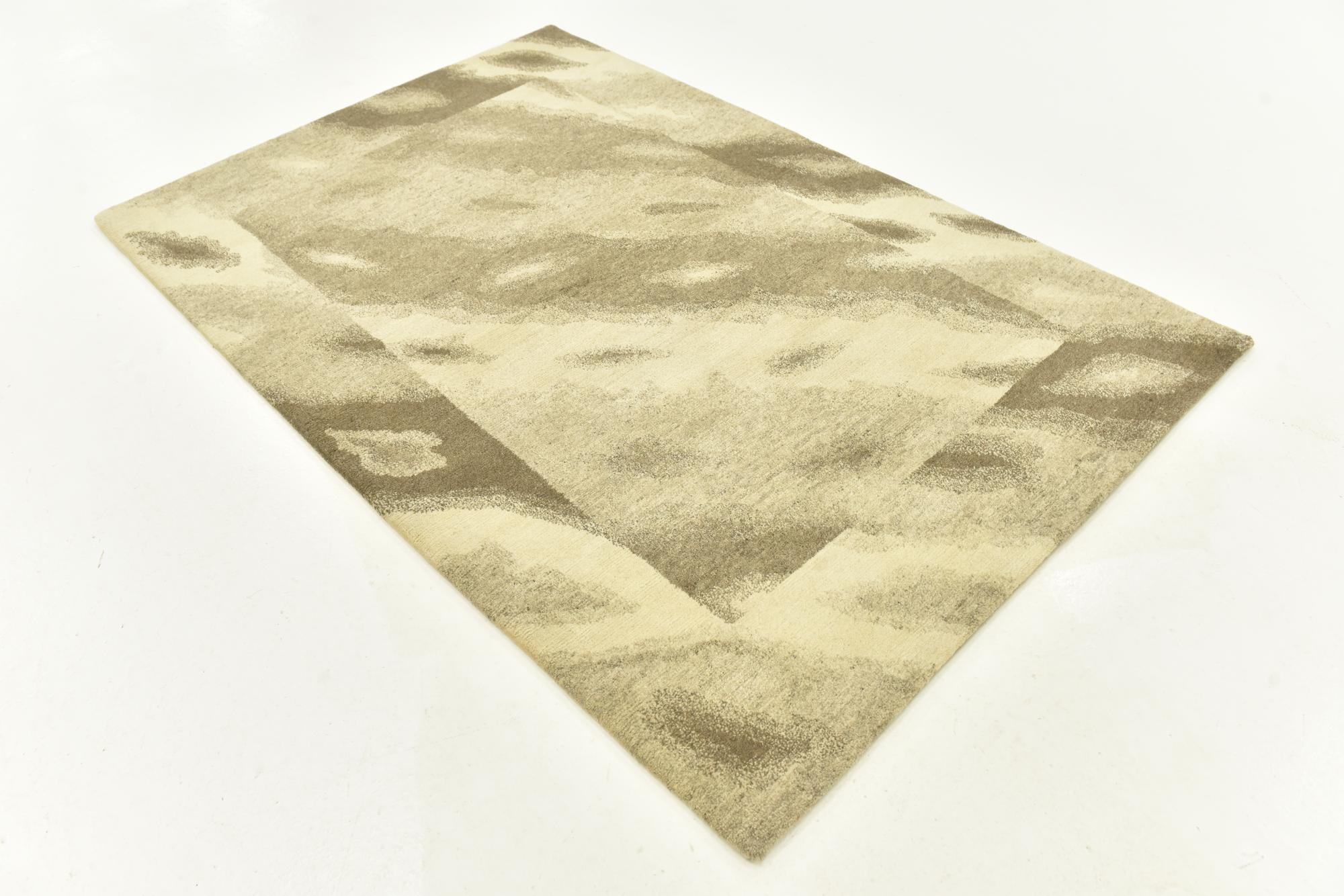 4' x 6' Hand Knotted Nepal Wool Rug