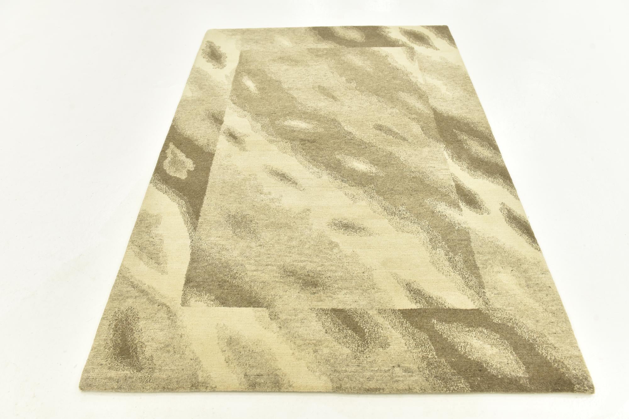 4' x 6' Hand Knotted Nepal Wool Rug