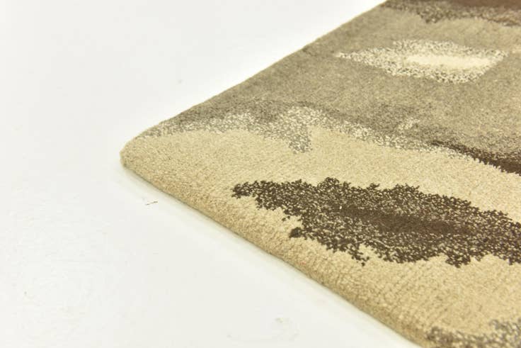 Detail image of 4' x 6' 1 Hand Knotted Nepal Wool Rug