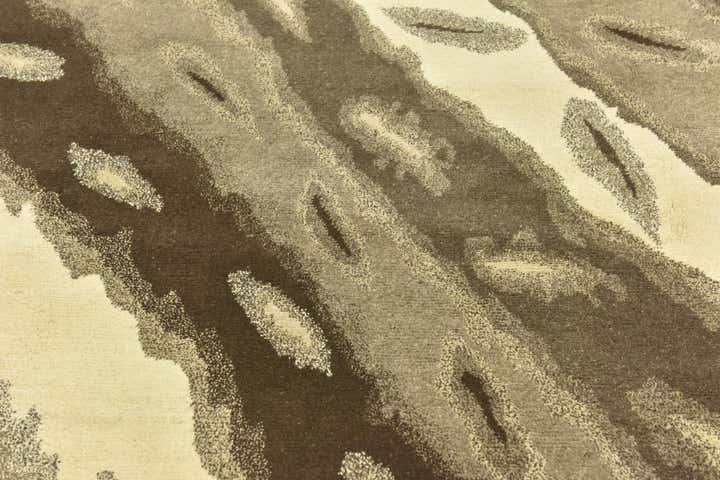 7' 7 x 9' Hand Knotted Nepal Wool Rug