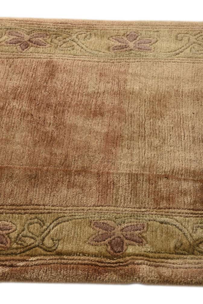 2' 5 x 4' 6 Hand Knotted Nepal Wool Rug