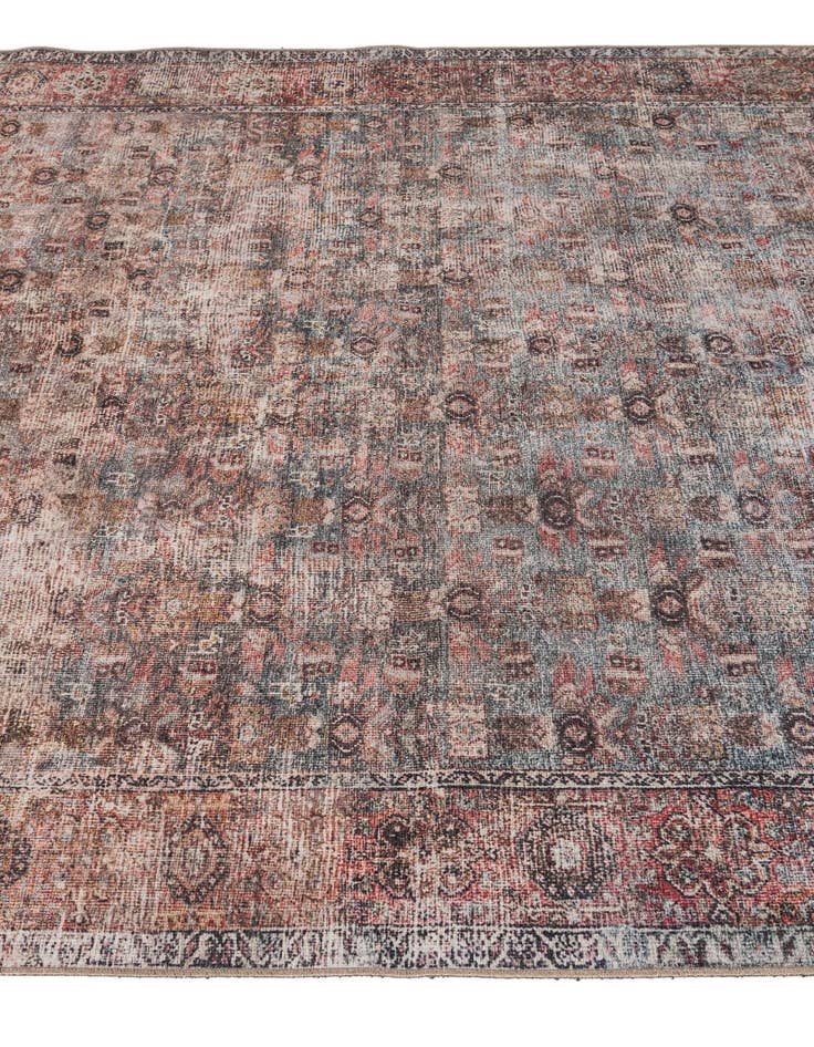 Detail image of 5' x 7' 6 Nostalgia Rug