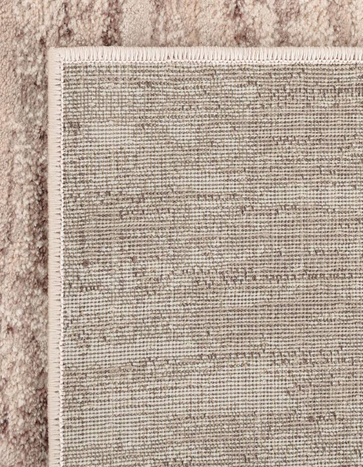 Detail image of 8' x 10' Oasis Rug