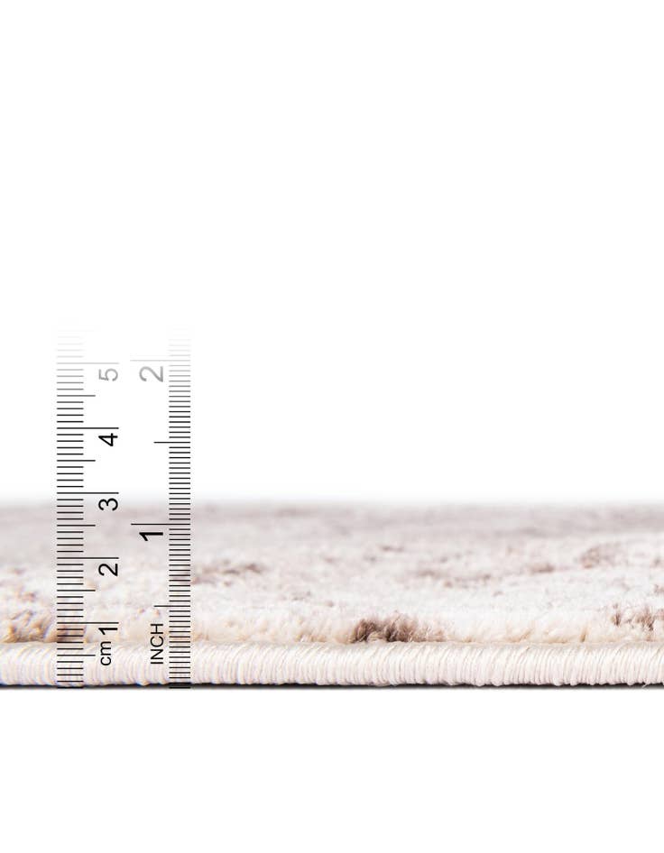 Detail image of 8' x 10' Oasis Rug