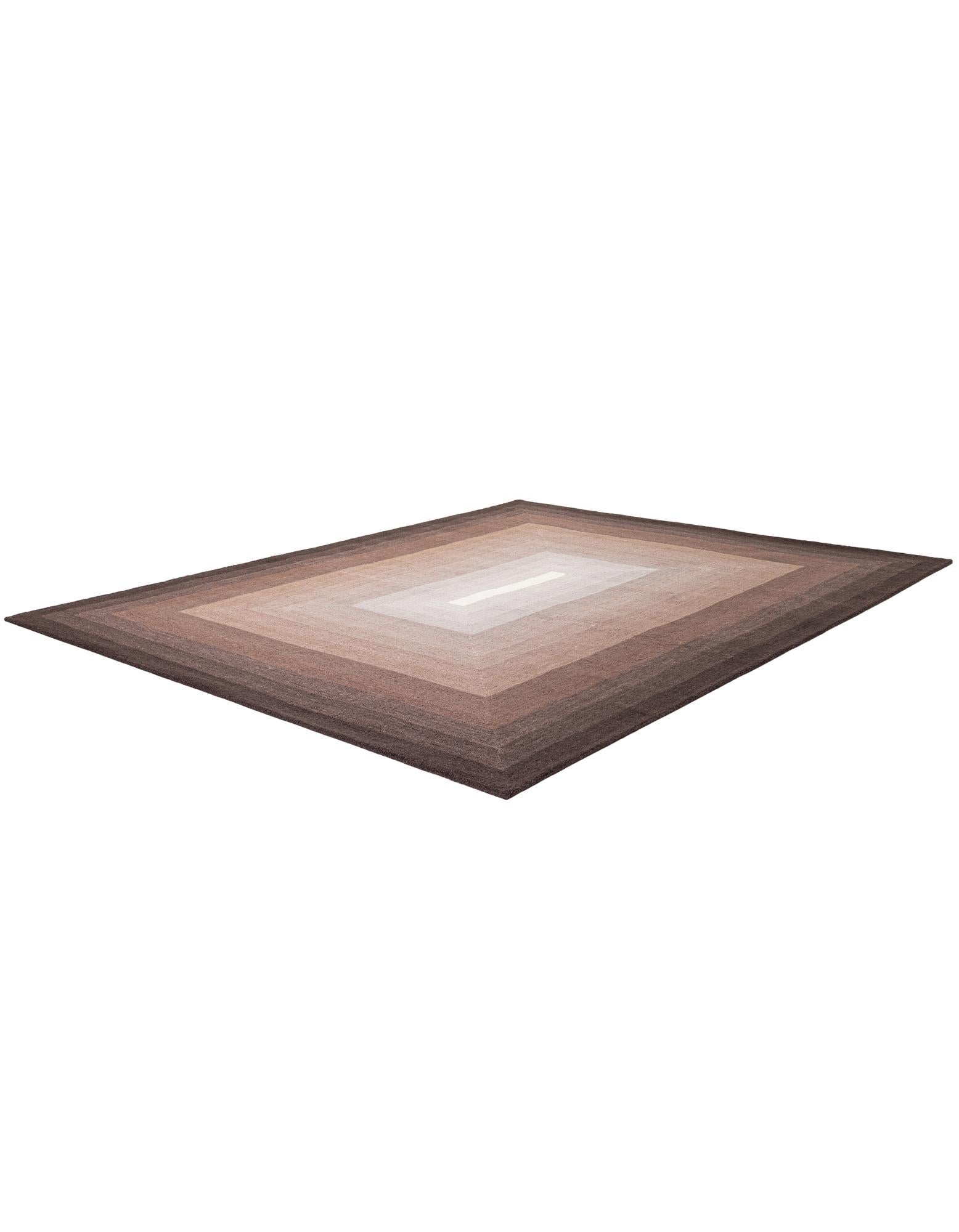 7' 10 x 10' Ombre Wool Rug