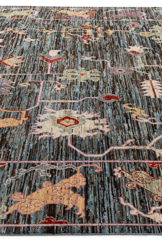 Detail image of 10' 1 x 13' 9 Hand Knotted Oushak Wool Rug