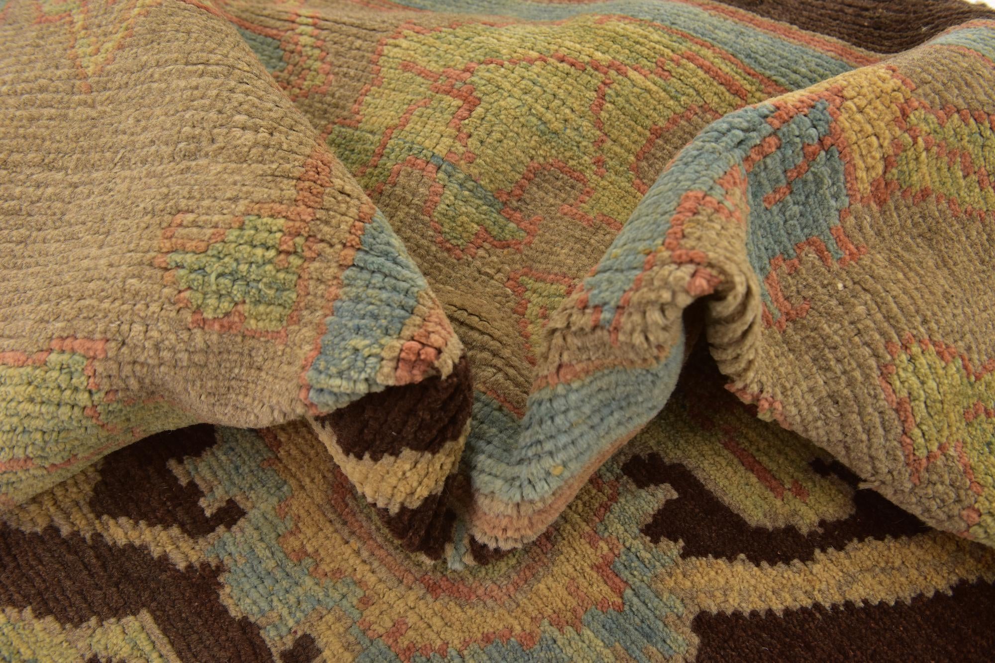 9' x 11' 10 Hand Knotted Oushak Wool Rug