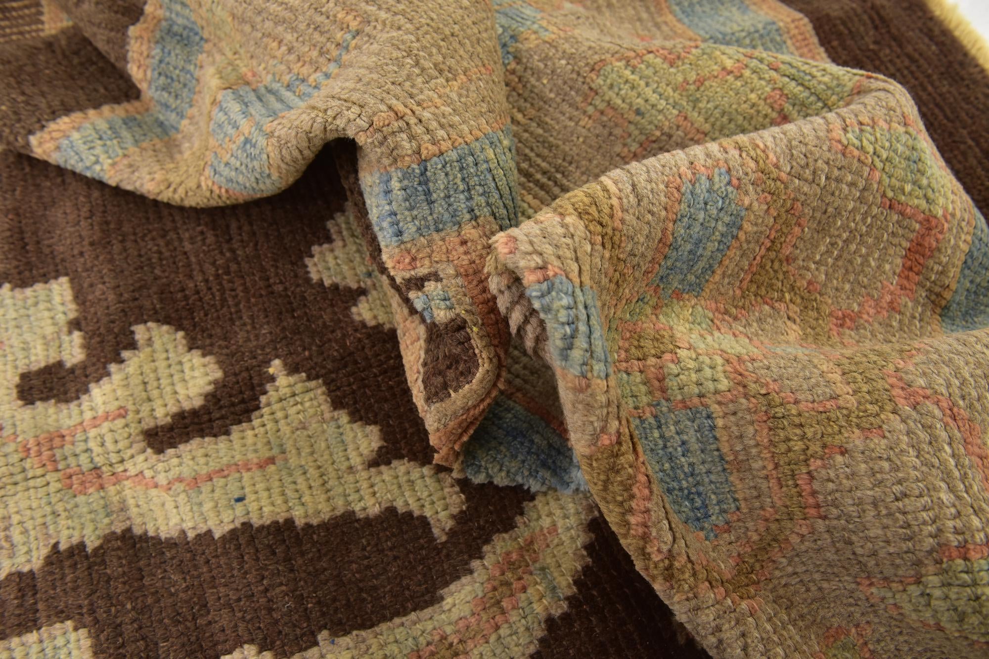 10' 5 x 15' Hand Knotted Oushak Wool Rug