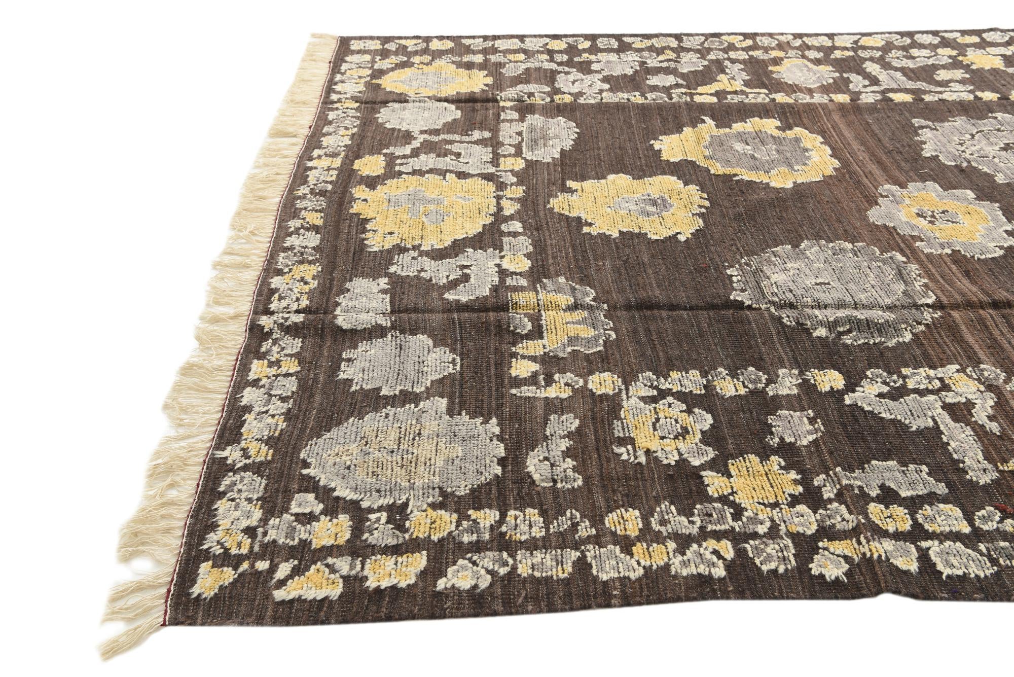 8' 1 x 10' 4 Hand Knotted Oushak Wool Rug